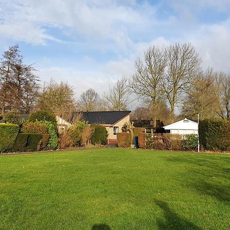 Luxe Zomerwoning Met Omheinde Tuin Voor Hond En Kinderen Dirkshorn Luaran gambar
