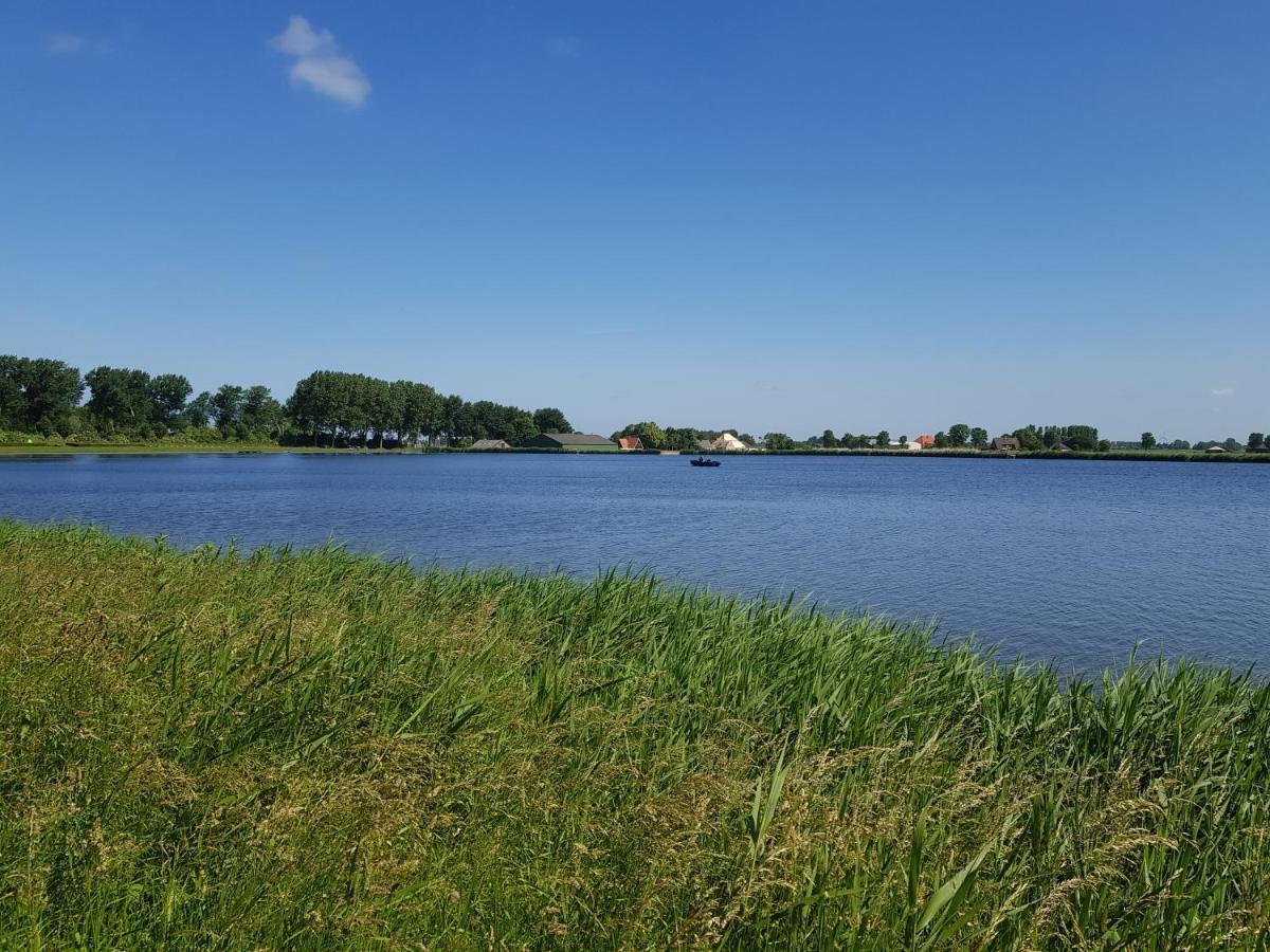Luxe Zomerwoning Met Omheinde Tuin Voor Hond En Kinderen Dirkshorn Luaran gambar