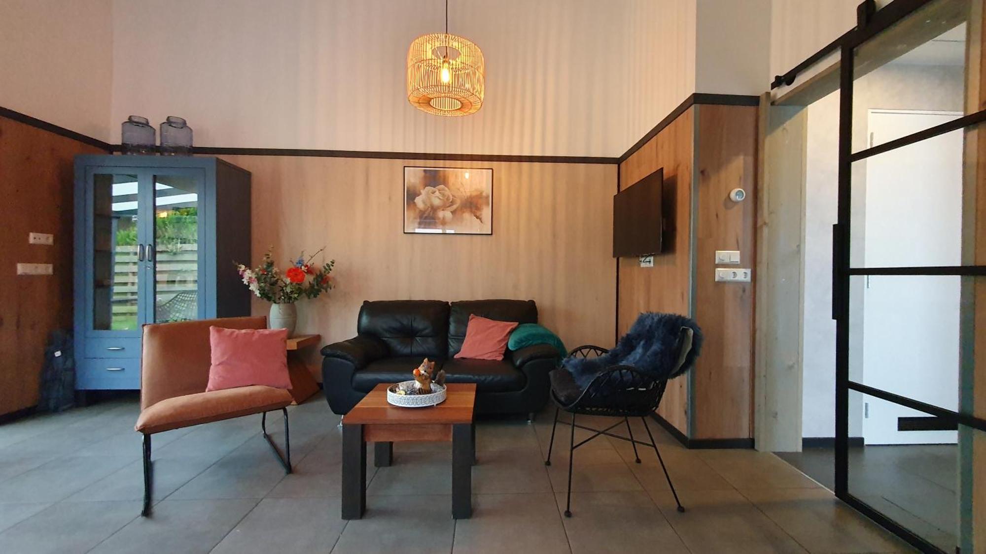 Luxe Zomerwoning Met Omheinde Tuin Voor Hond En Kinderen Dirkshorn Luaran gambar